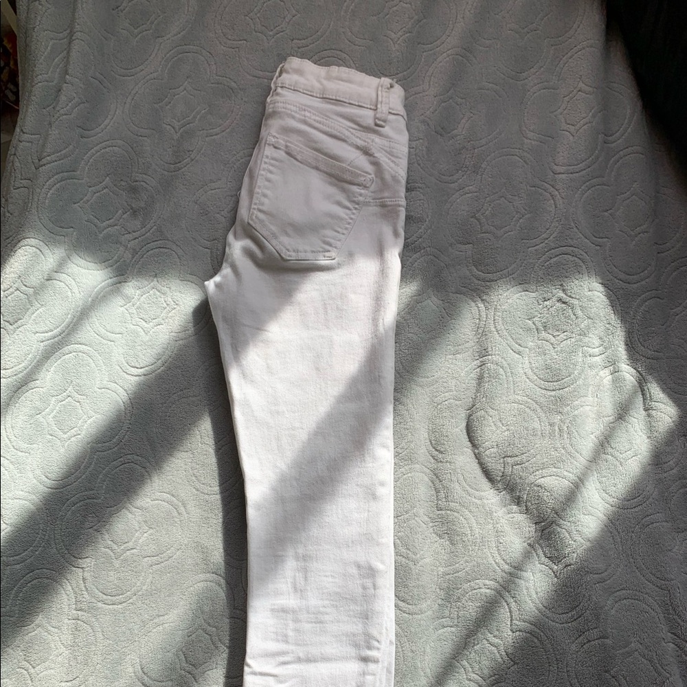 Low Rise Stitches Jeans - Picture 2 of 2